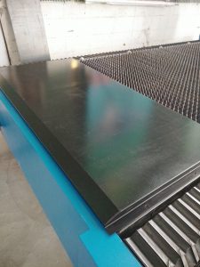 cover back fiber laser