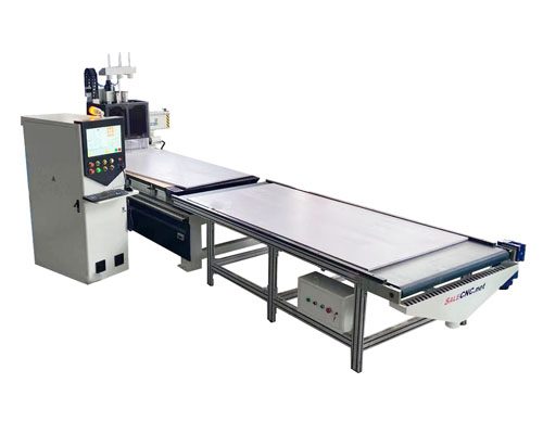 CNC Router CNC Router พร้อมระบบนำชิ้นงานออกอัตโนมัติ